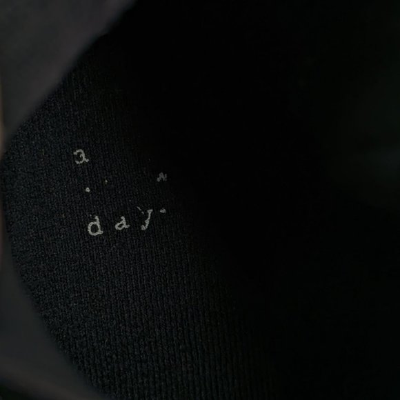 A New Day Rubber Bootie 10 Black Side Gore Stretch Almond Toe Ankle Rain Outdoor - Picture 3 of 13